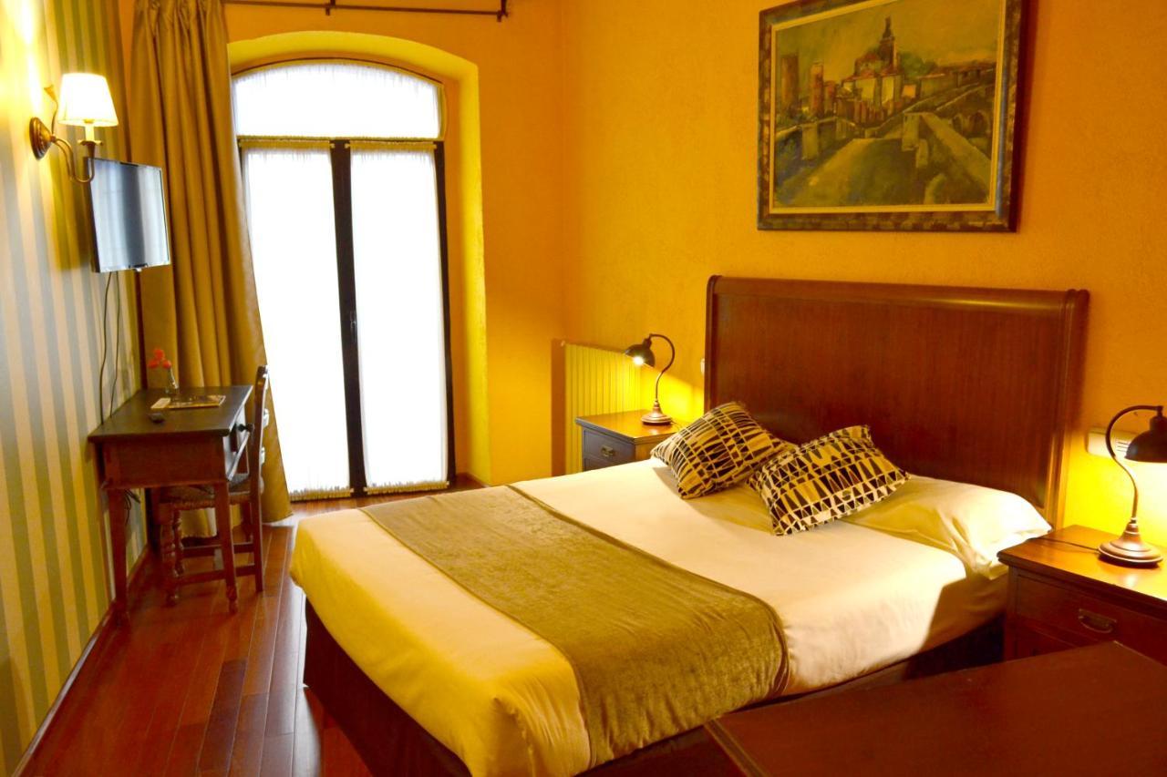 Alda Vía Hotel Leão